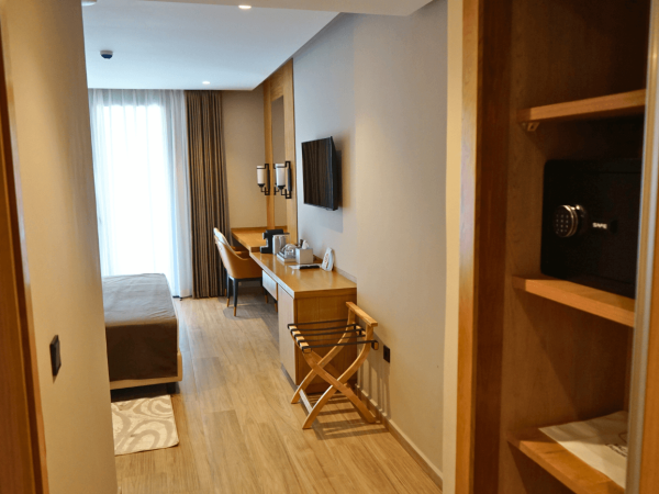 Chambre Vue Jardin (2)